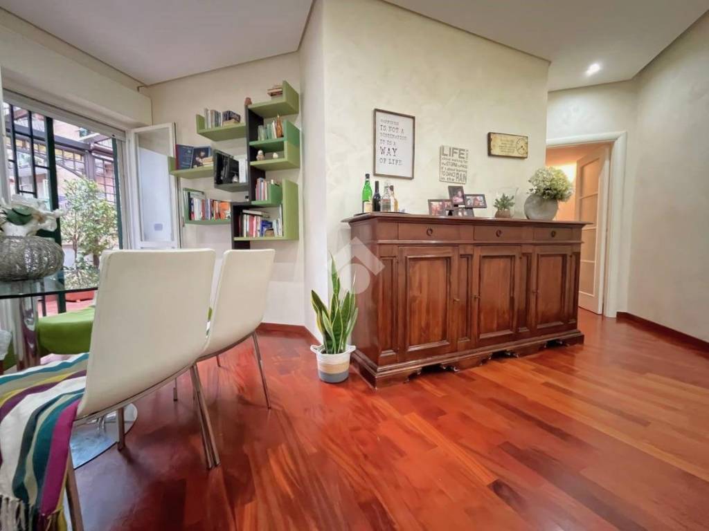 appartamento in vendita a Napoli in zona Fuorigrotta