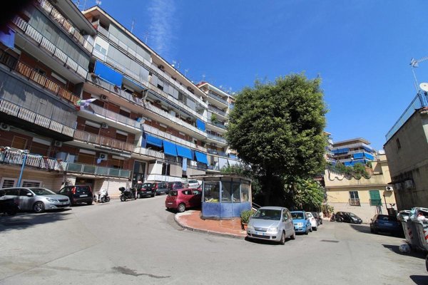 appartamento in vendita a Napoli in zona Piscinola