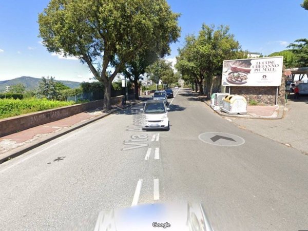appartamento in vendita a Napoli in zona Posillipo
