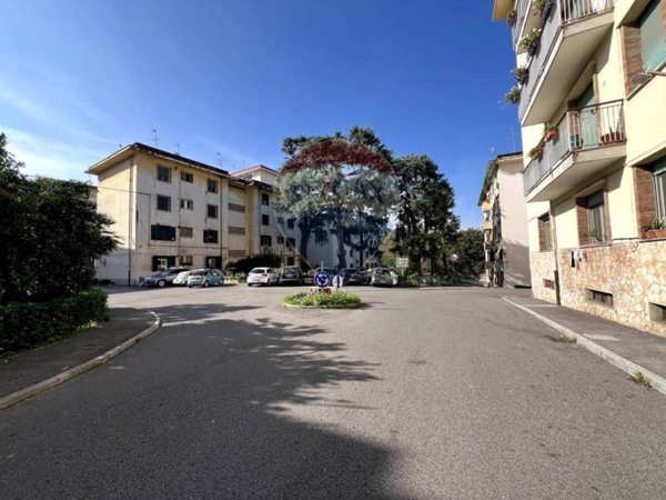 appartamento in vendita a Napoli in zona Miano