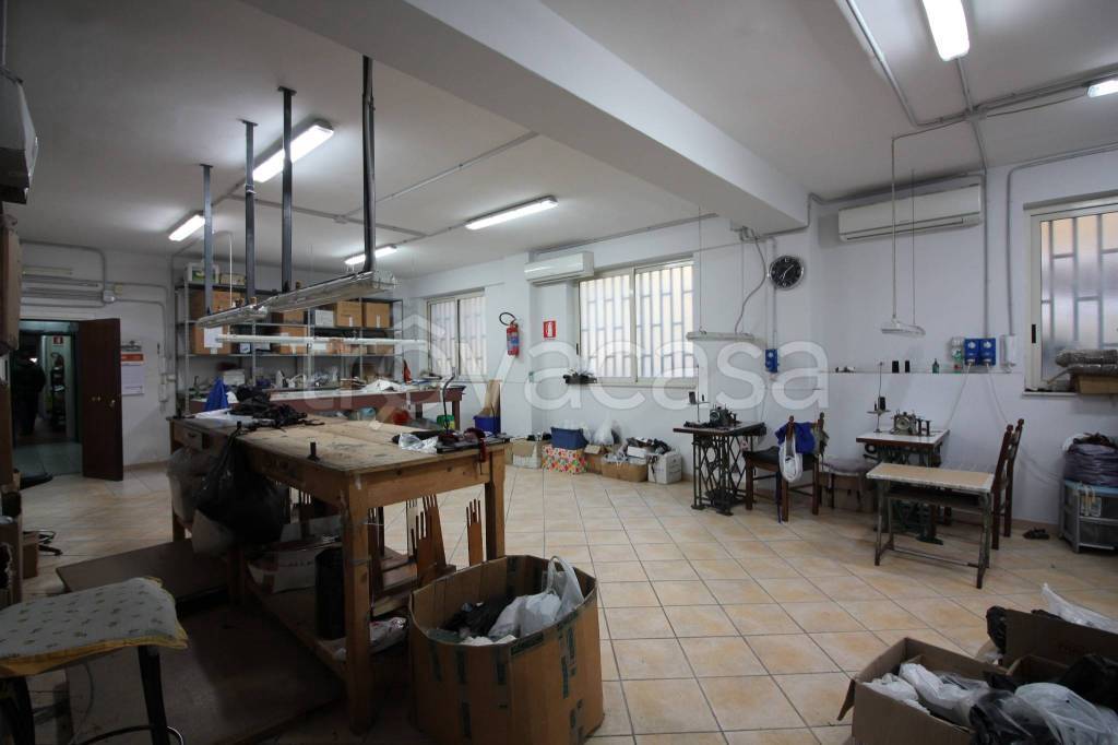 appartamento in vendita a Napoli in zona Stella