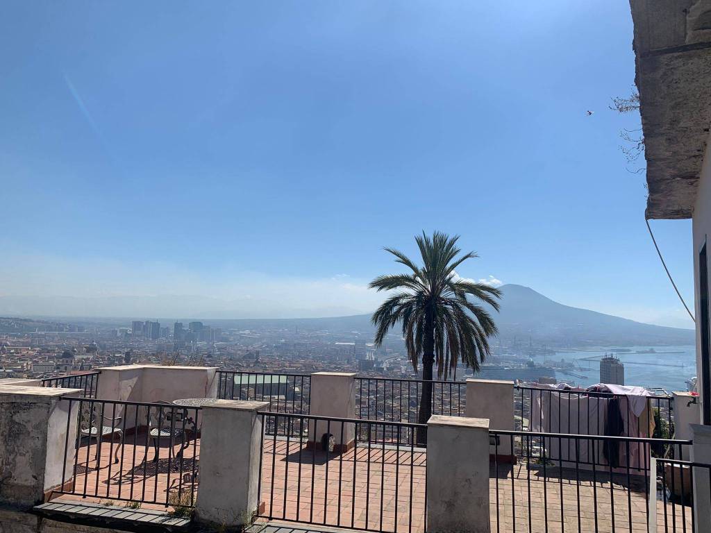 appartamento in vendita a Napoli in zona Vomero