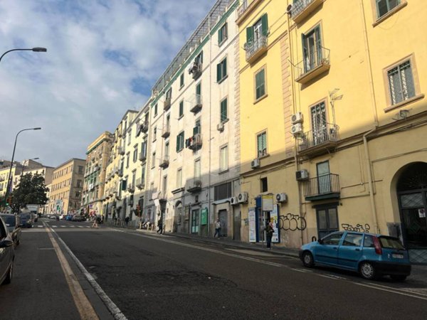 appartamento in vendita a Napoli in zona Arenella