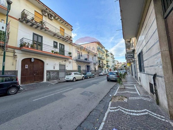 appartamento in vendita a Napoli in zona Piscinola