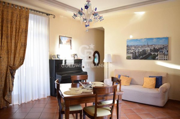 appartamento in vendita a Napoli in zona Pendino / San Giuseppe