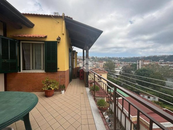 appartamento in vendita a Napoli in zona Fuorigrotta