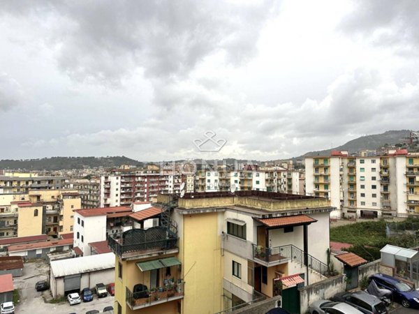 appartamento in vendita a Napoli in zona Fuorigrotta