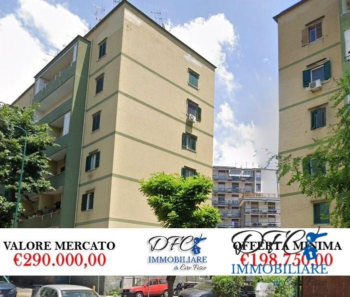 appartamento in vendita a Napoli