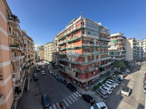 appartamento in vendita a Napoli in zona Secondigliano
