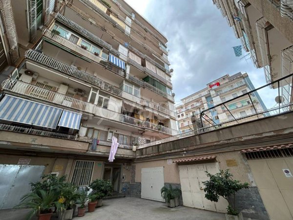 appartamento in vendita a Napoli in zona Pianura