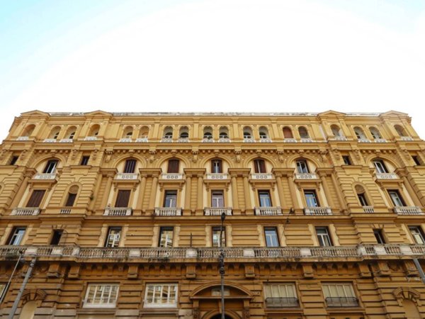 appartamento in vendita a Napoli