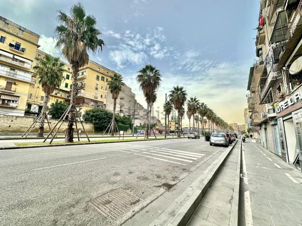 appartamento in vendita a Napoli in zona Zona Industriale-Ferrovia