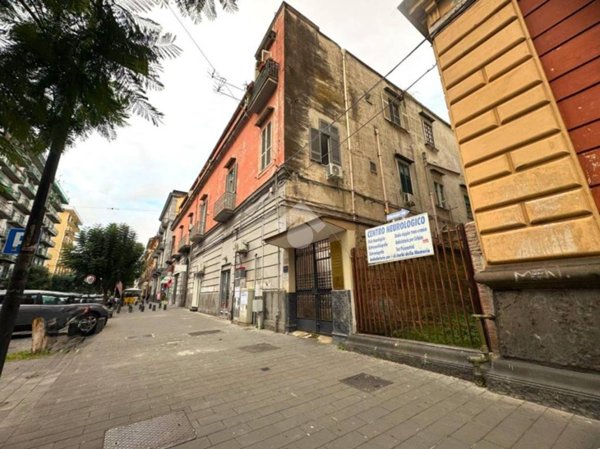 appartamento in vendita a Napoli in zona Secondigliano