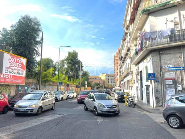 appartamento in vendita a Napoli in zona Bagnoli