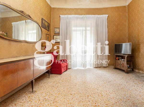 appartamento in vendita a Napoli in zona Chiaiano