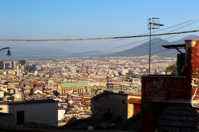 appartamento in vendita a Napoli in zona Montecalvario