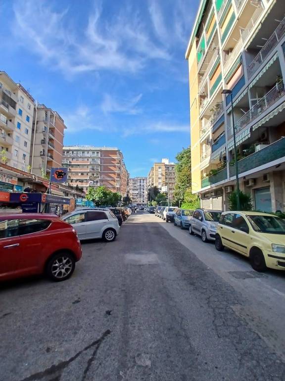 appartamento in vendita a Napoli in zona Capodimonte / Colli Aminei