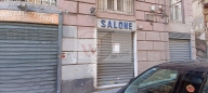 negozio in vendita a Napoli in zona Chiaia