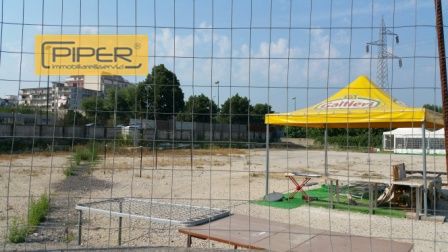 terreno agricolo in vendita a Napoli in zona Fuorigrotta