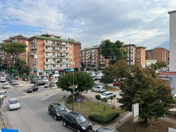 appartamento in vendita a Napoli in zona Ponticelli