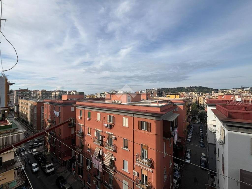 appartamento in vendita a Napoli in zona Fuorigrotta