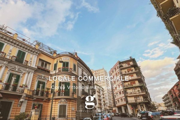 monolocale in vendita a Napoli in zona Chiaia
