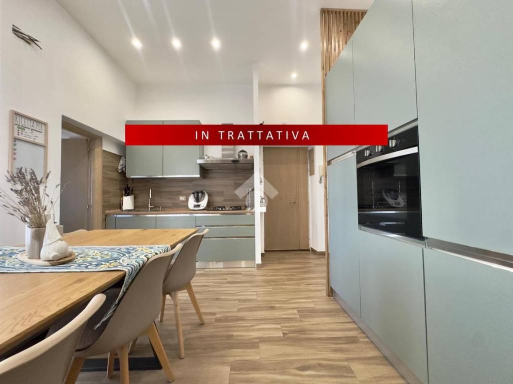 appartamento in vendita a Napoli in zona Poggioreale