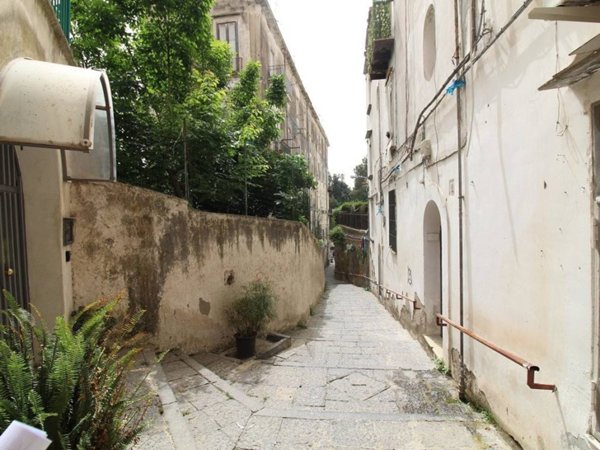 appartamento in vendita a Napoli in zona Stella