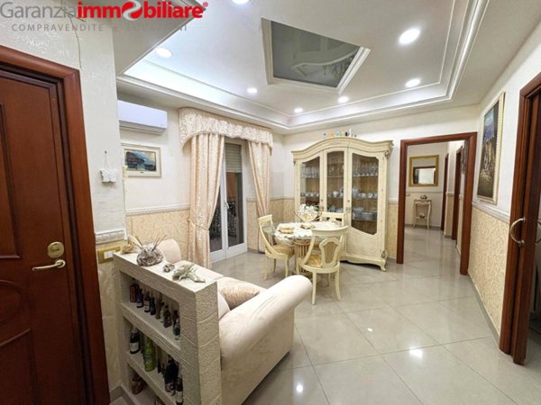 appartamento in vendita a Napoli in zona Miano