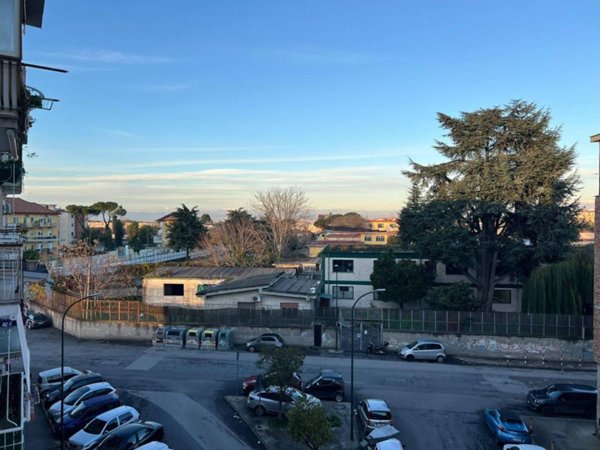 appartamento in vendita a Napoli in zona Secondigliano
