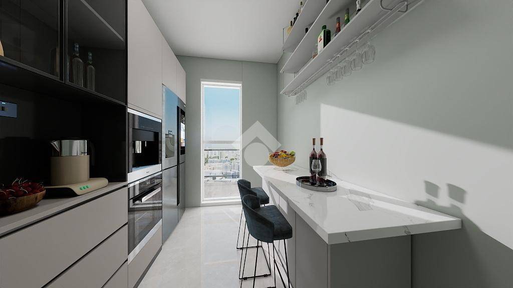 appartamento in vendita a Napoli in zona San Carlo all'Arena