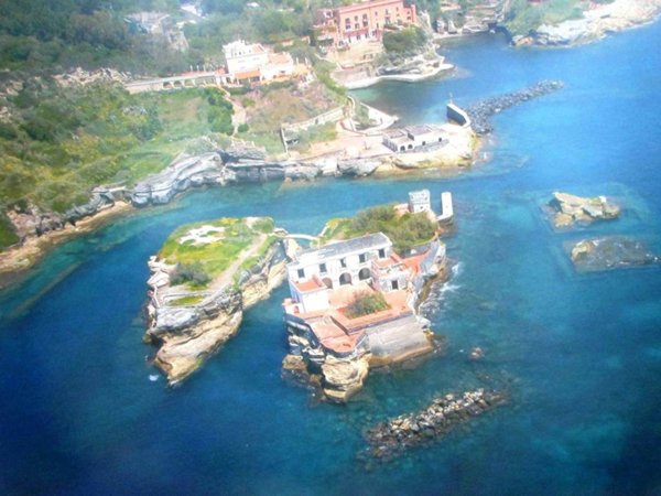 casa indipendente in vendita a Napoli in zona Posillipo