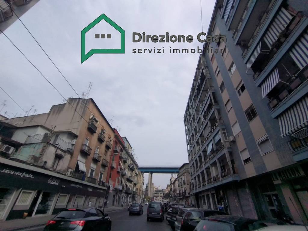 appartamento in vendita a Napoli in zona Stella