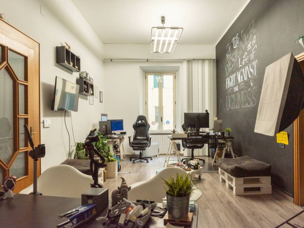 appartamento in vendita a Napoli in zona Vomero