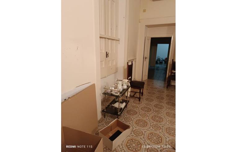 appartamento in vendita a Napoli in zona Avvocata