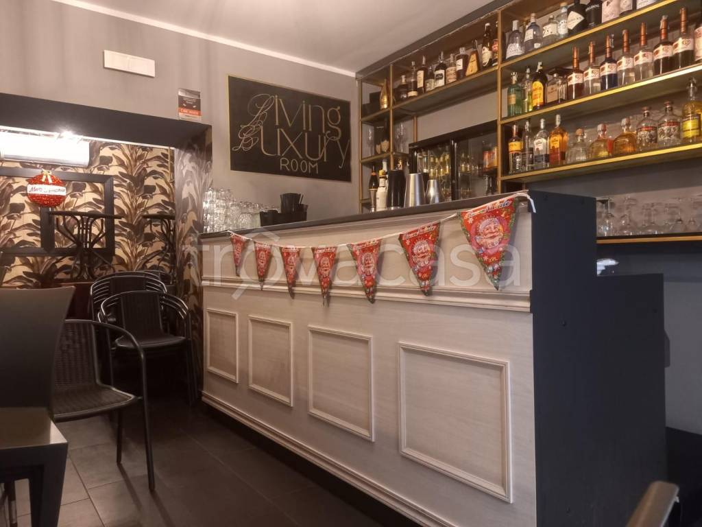 appartamento in vendita a Napoli in zona Chiaia