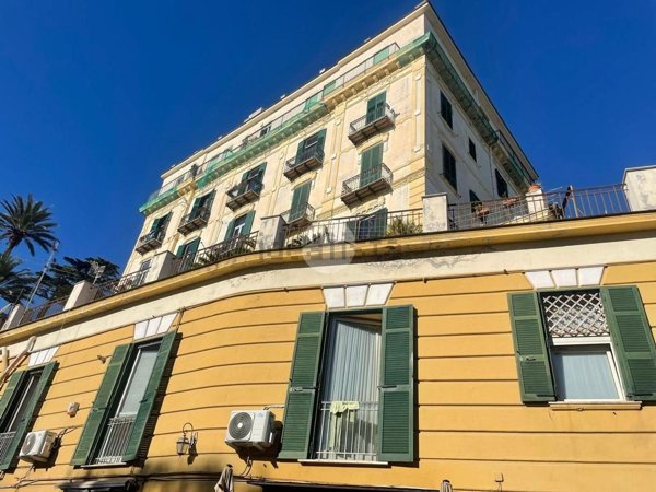 appartamento in vendita a Napoli in zona Posillipo