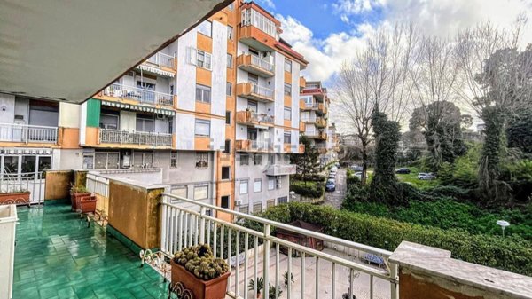 appartamento in vendita a Napoli in zona Capodimonte / Colli Aminei
