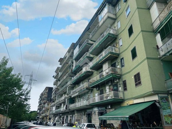 appartamento in vendita a Napoli in zona Soccavo