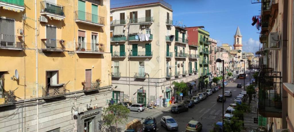 appartamento in vendita a Napoli in zona San Giovanni a Teduccio