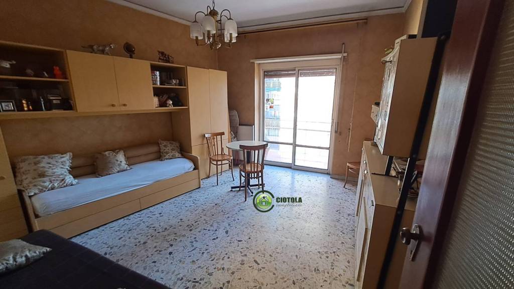 appartamento in vendita a Napoli in zona Soccavo