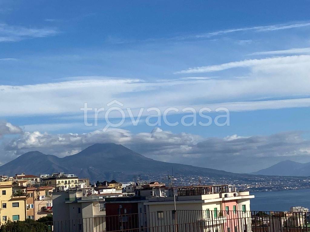 appartamento in vendita a Napoli in zona Vomero