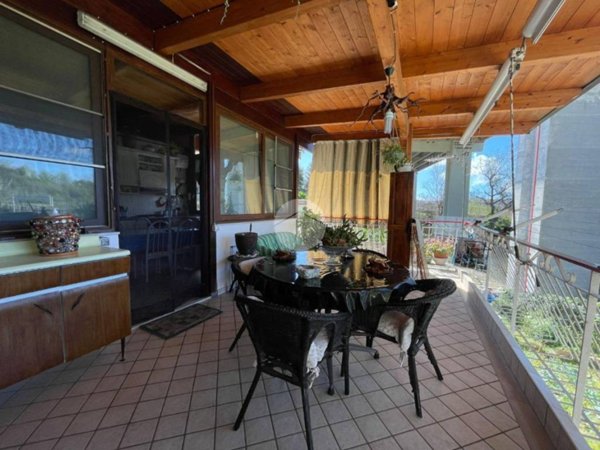 appartamento in vendita a Napoli in zona Arenella
