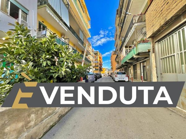 appartamento in vendita a Napoli in zona Bagnoli