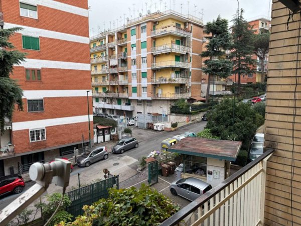 appartamento in vendita a Napoli in zona Vomero