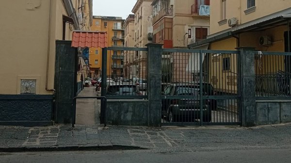 appartamento in vendita a Napoli in zona Fuorigrotta