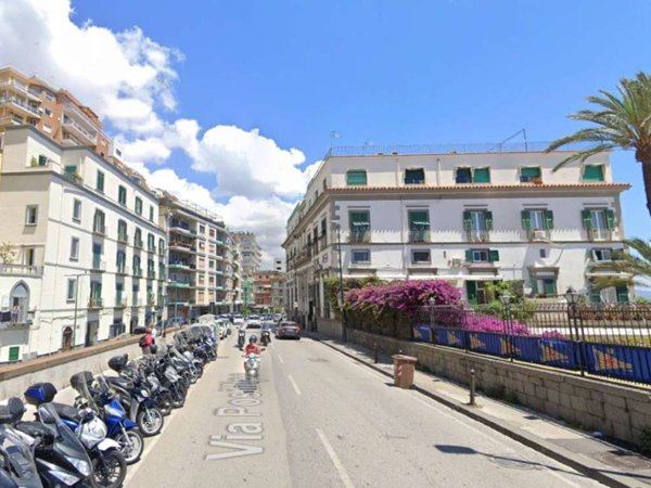 appartamento in vendita a Napoli in zona Posillipo