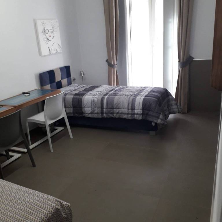 appartamento in vendita a Napoli in zona Mercato