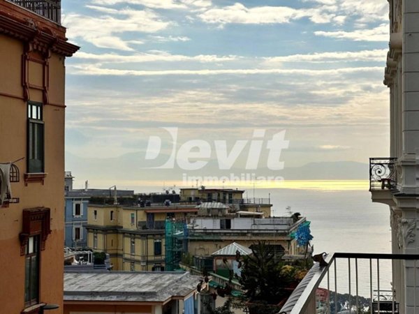 appartamento in vendita a Napoli in zona Vomero