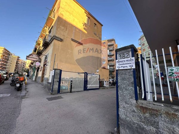 appartamento in vendita a Napoli in zona Arenella
